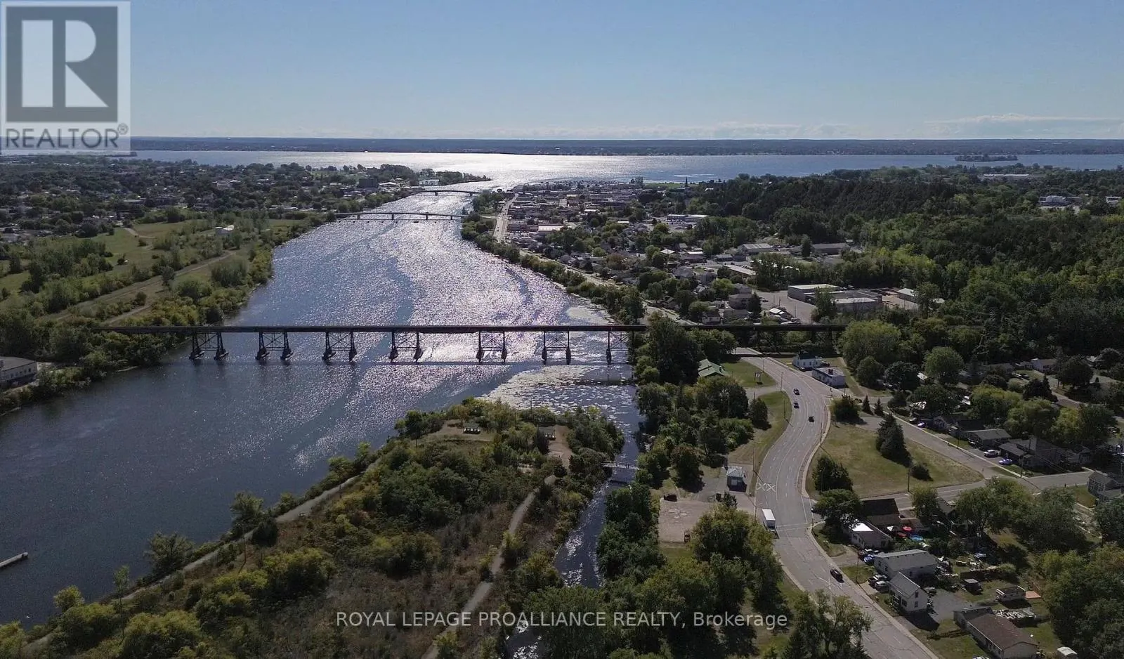 98 EAST DAVIS STREET