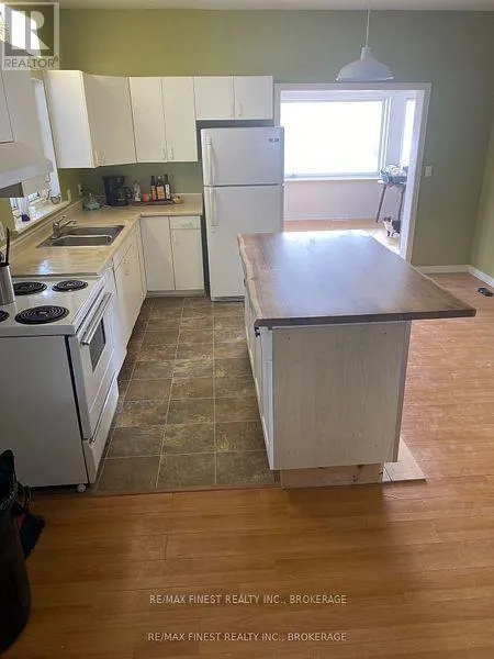 1146 FOURTH LAKE ROAD S