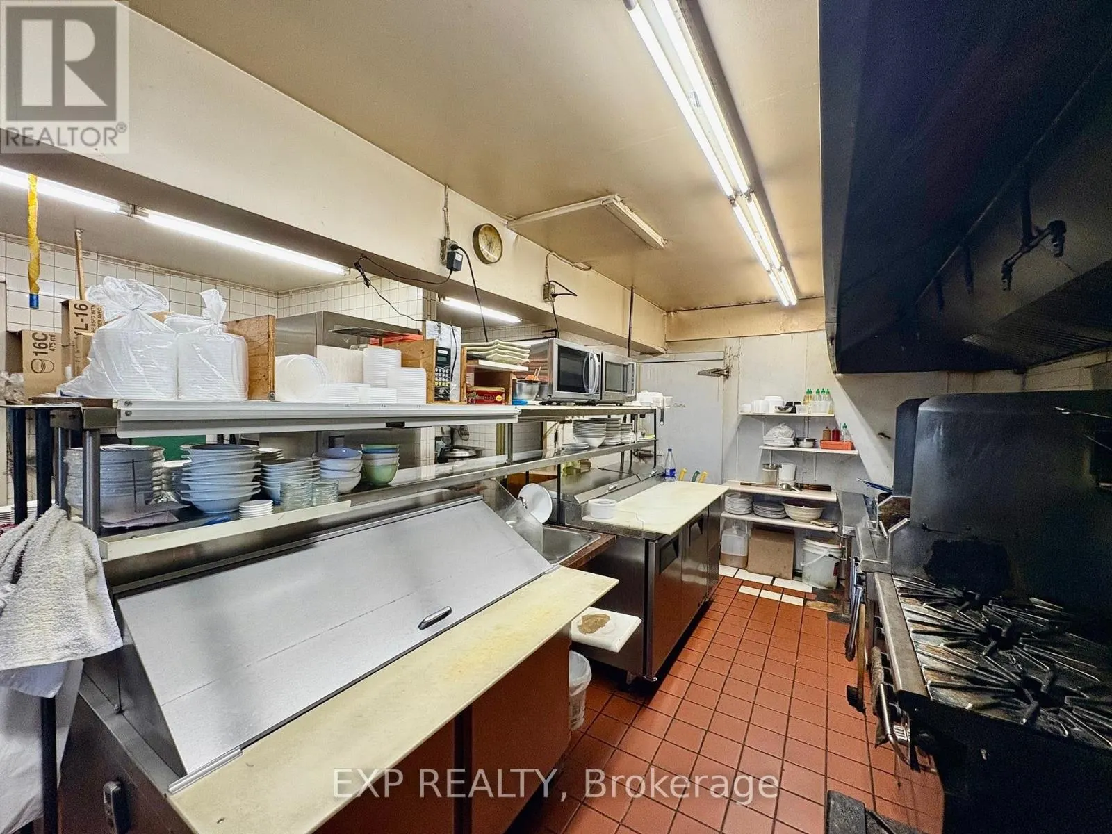 3010 ST. JOSEPH BOULEVARD