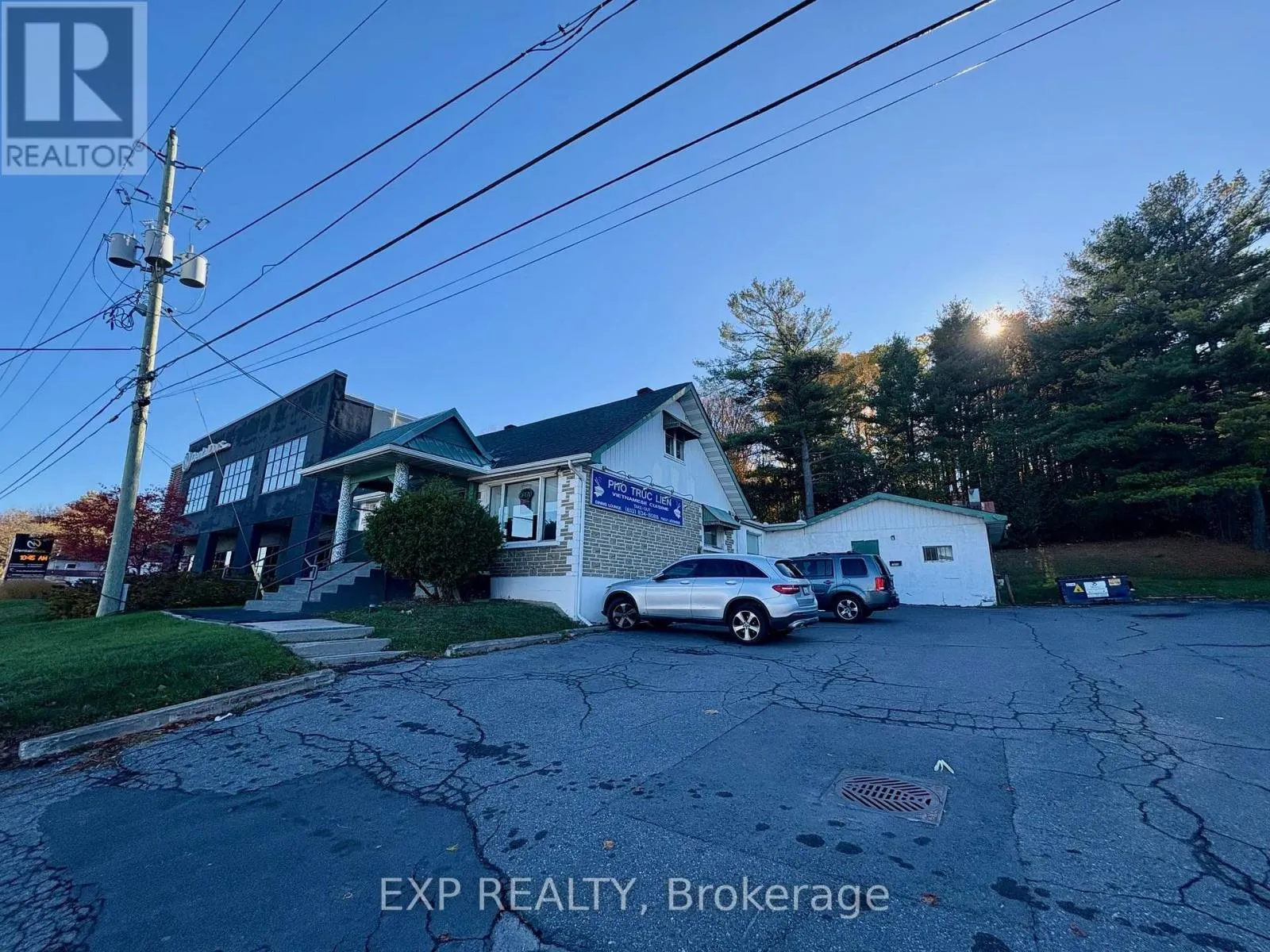 3010 ST. JOSEPH BOULEVARD