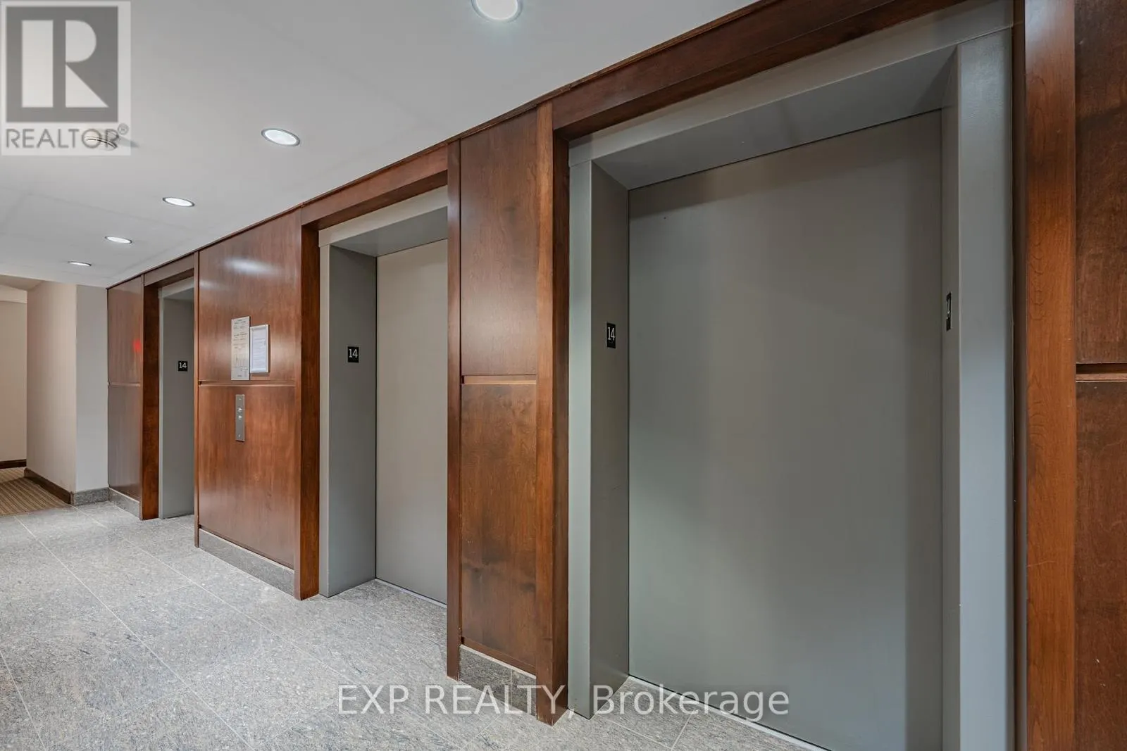 1407 - 238 BESSERER STREET