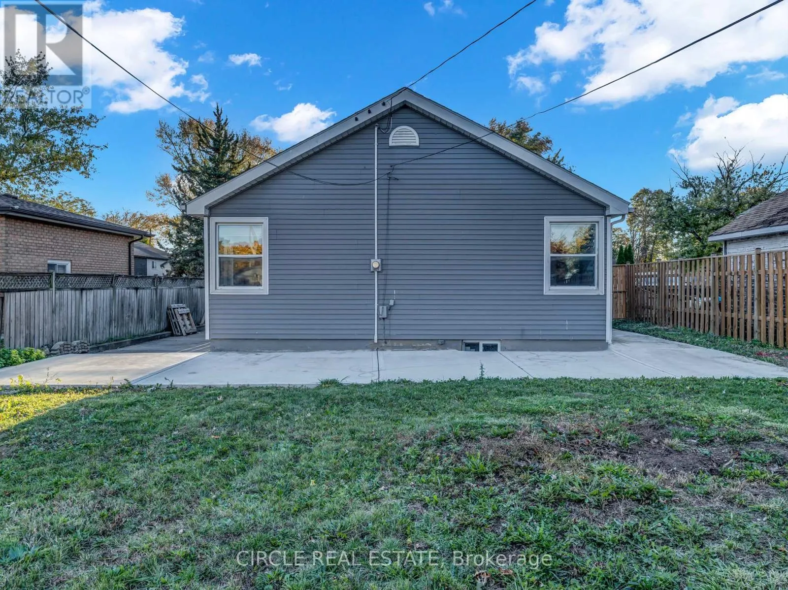 2616 TOURANGEAU ROAD