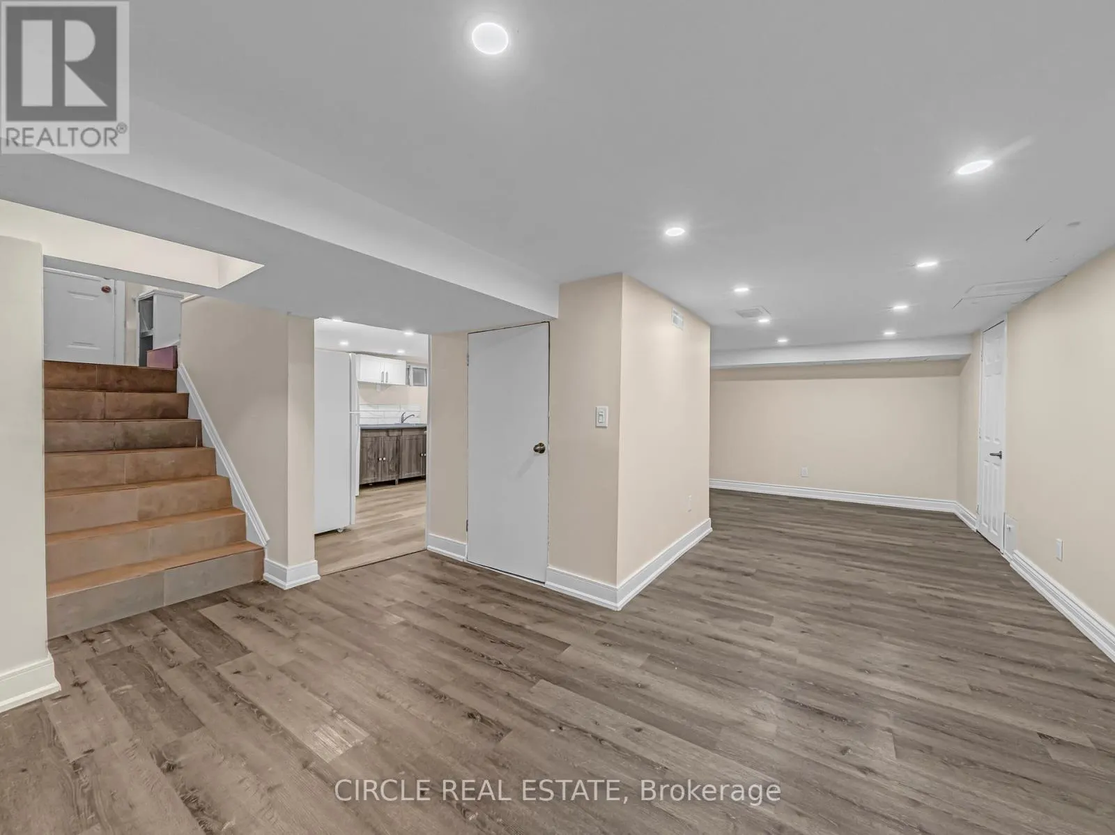 2616 TOURANGEAU ROAD