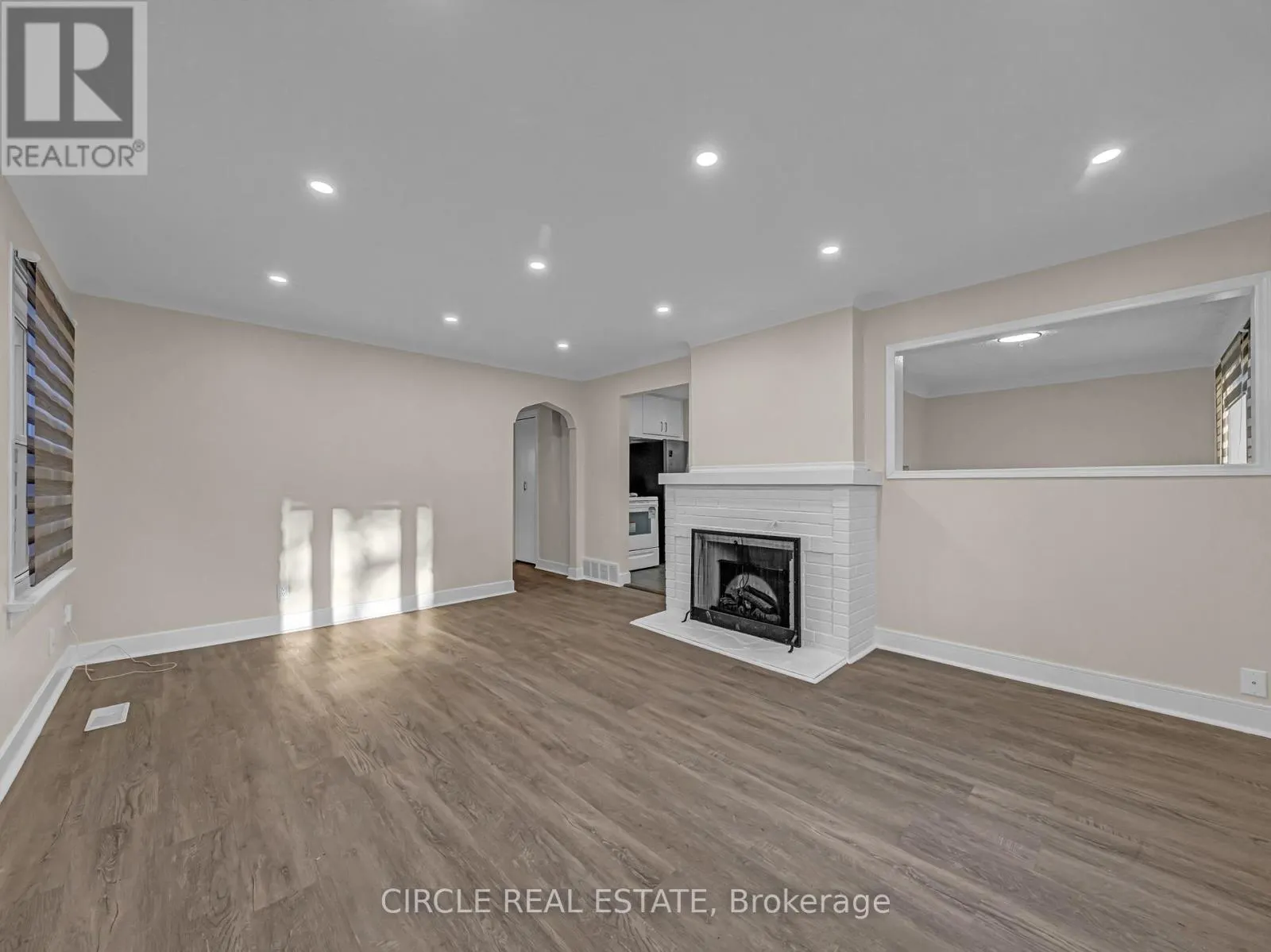 2616 TOURANGEAU ROAD