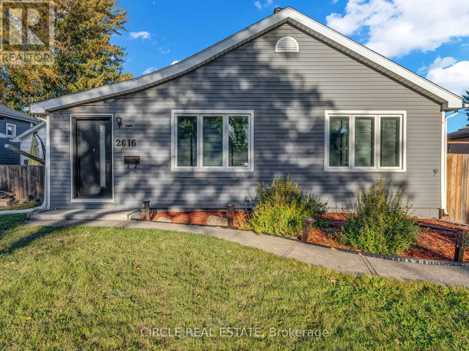 2616 TOURANGEAU ROAD