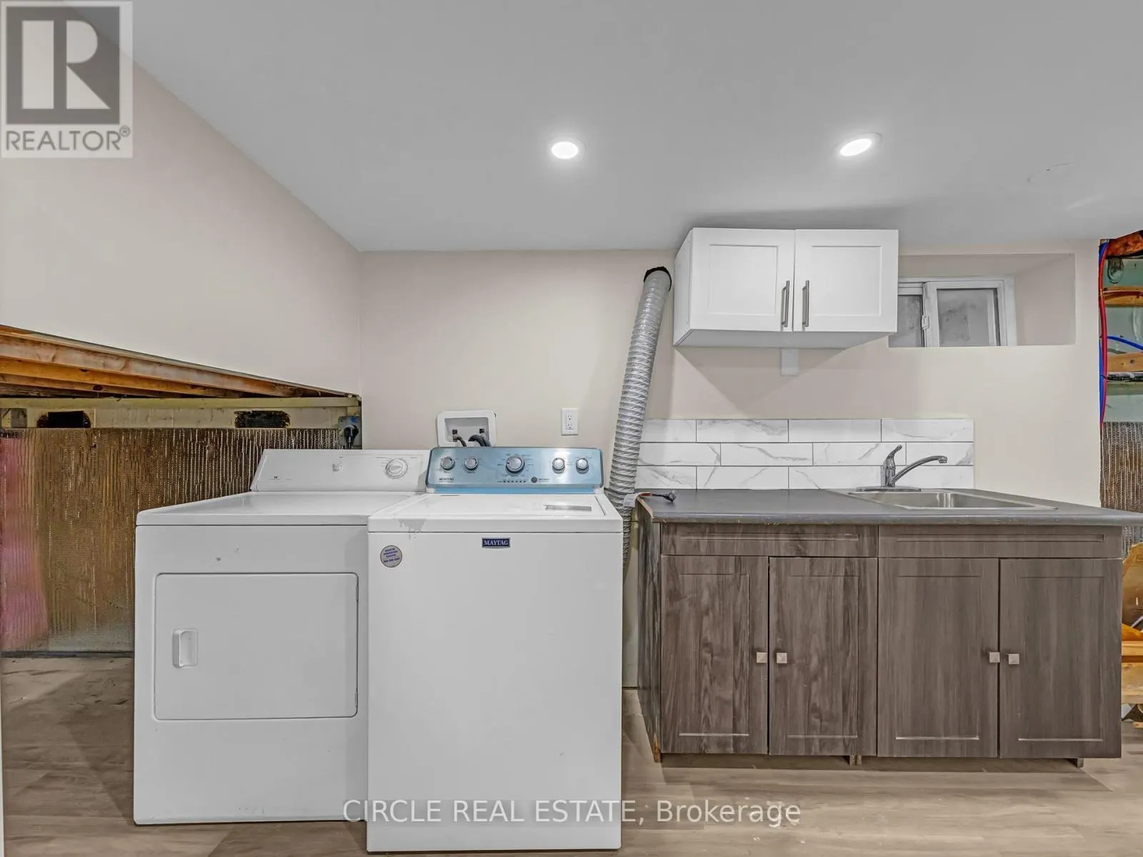 2616 TOURANGEAU ROAD