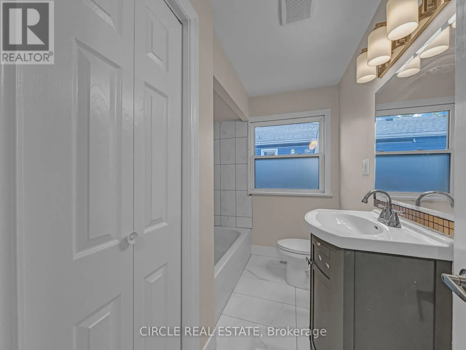 2616 TOURANGEAU ROAD