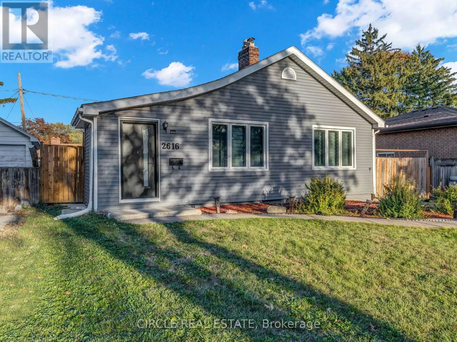 2616 TOURANGEAU ROAD