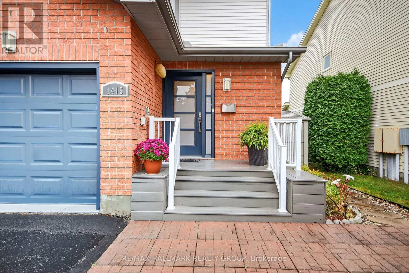 1415 CARAVEL CRESCENT