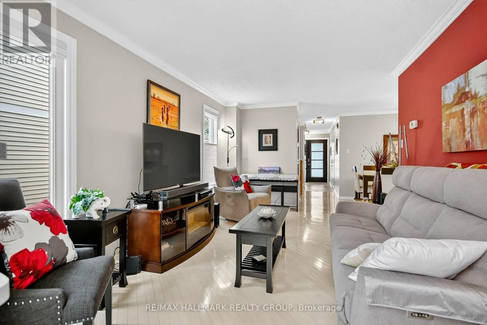 1415 CARAVEL CRESCENT