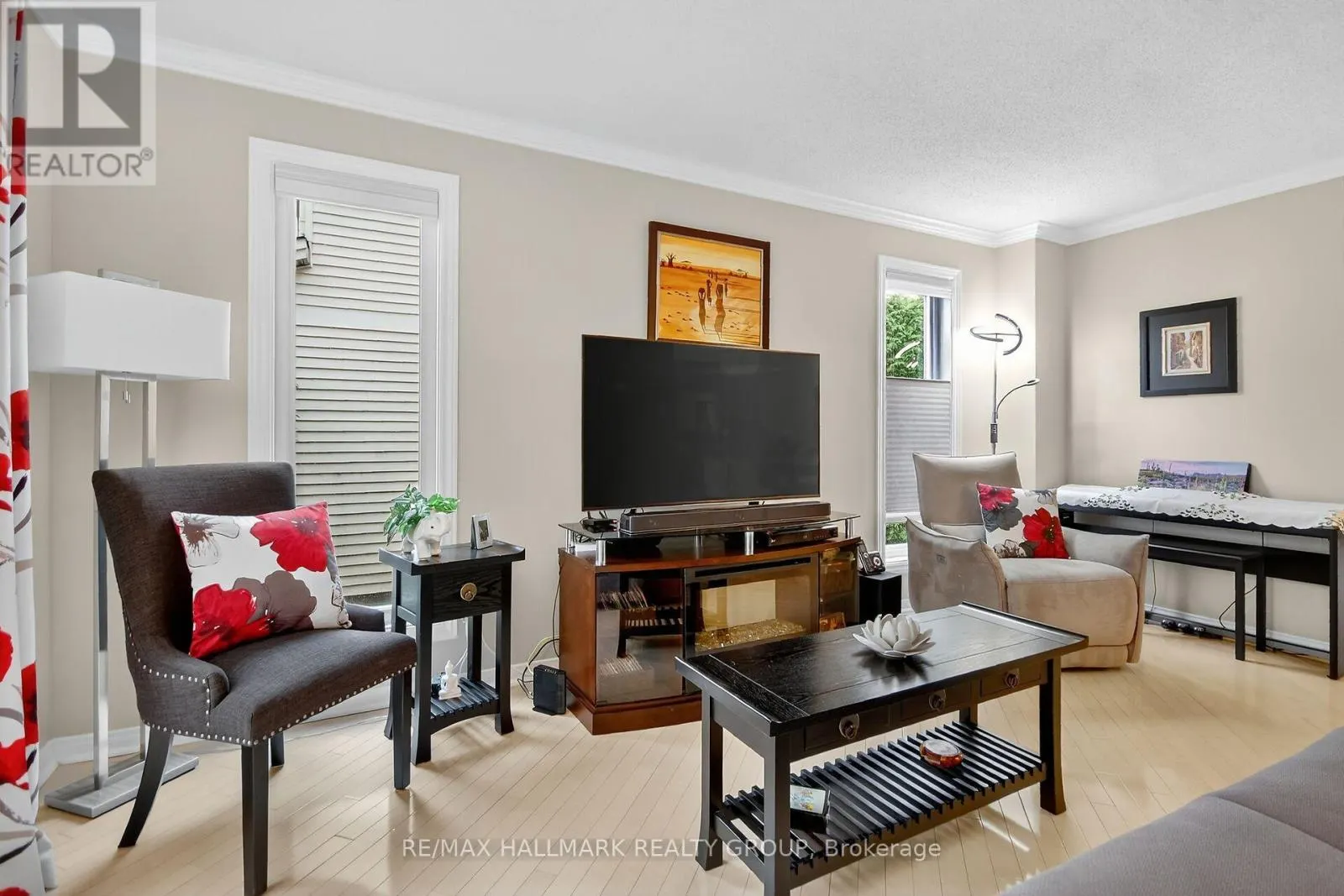 1415 CARAVEL CRESCENT