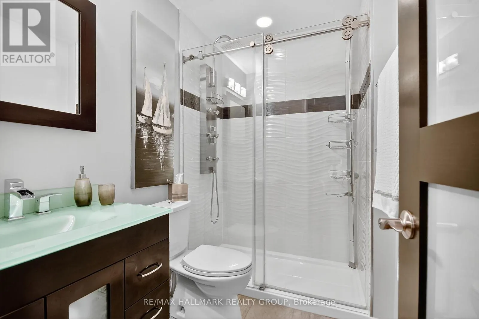 1415 CARAVEL CRESCENT