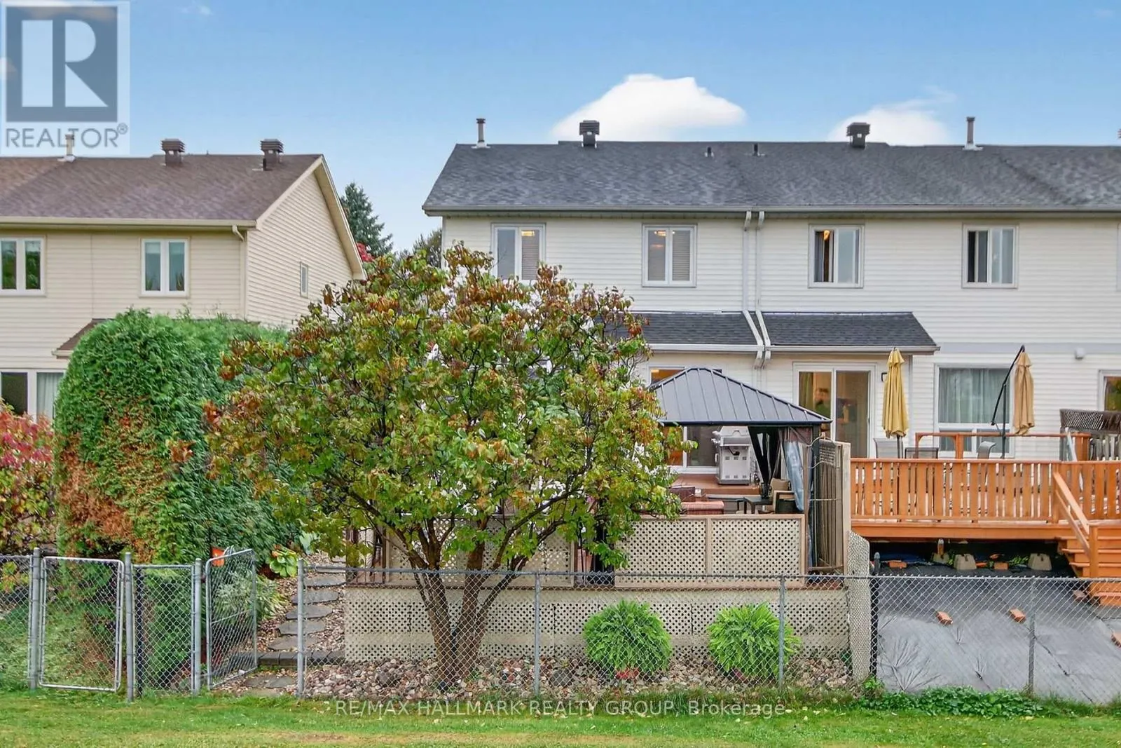 1415 CARAVEL CRESCENT