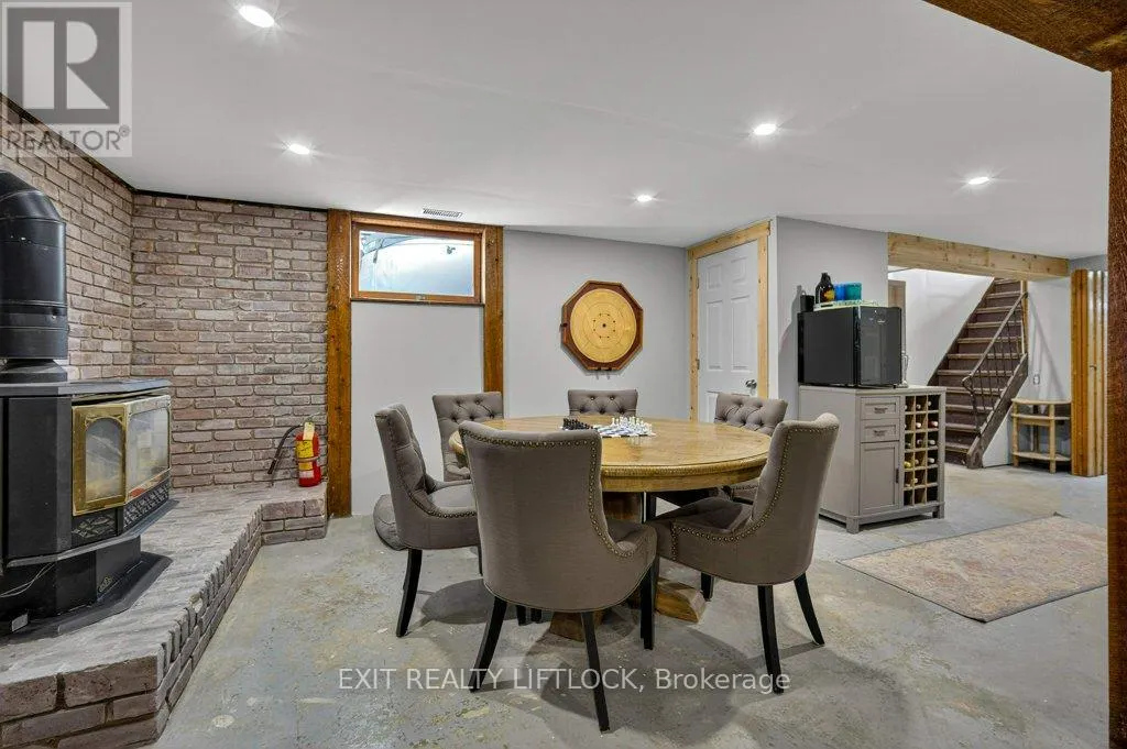 128 ORANGE CORNERS ROAD