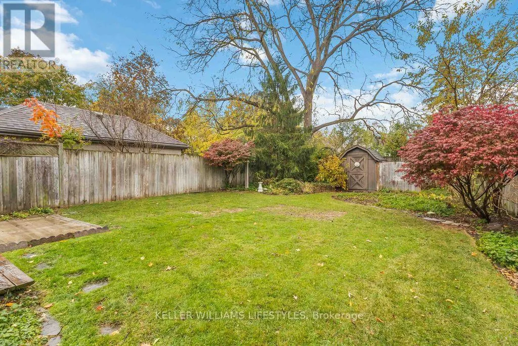 344 EMERY ST E STREET