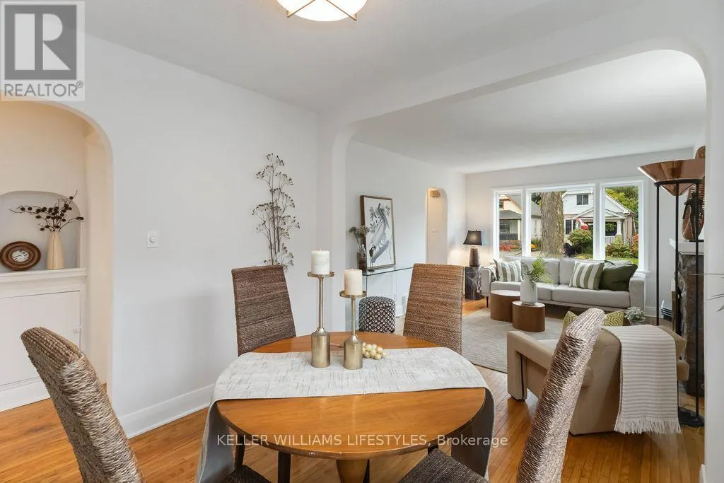 344 EMERY ST E STREET