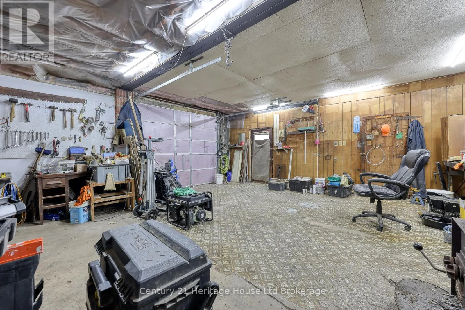 584510 BEACHVILLE ROAD