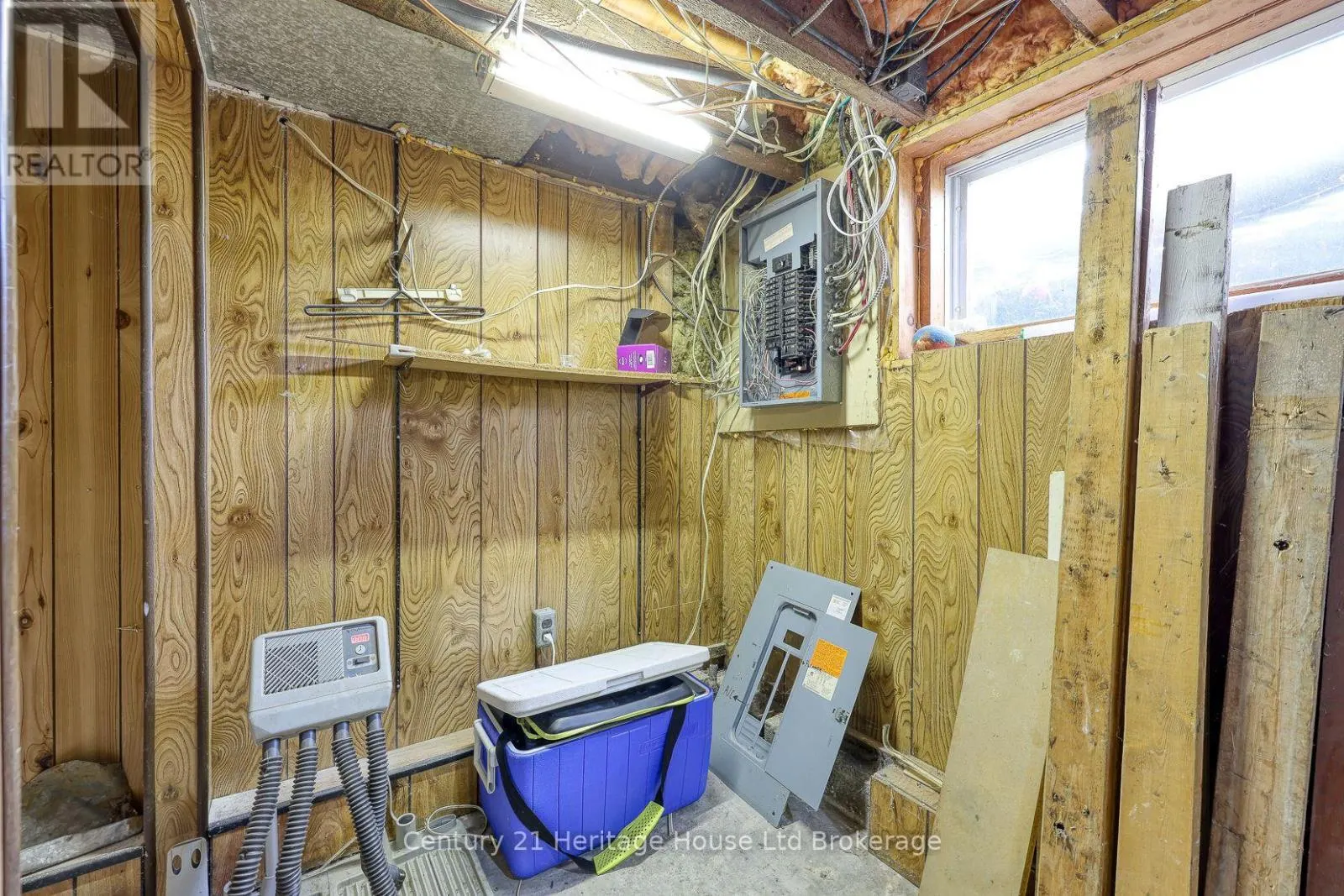 584510 BEACHVILLE ROAD