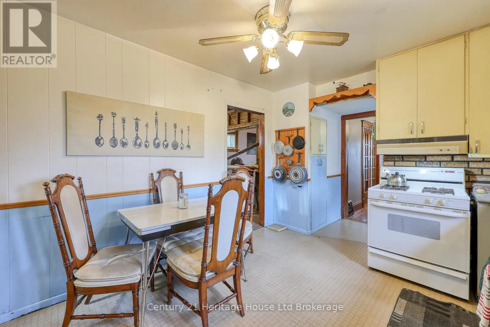 584510 BEACHVILLE ROAD