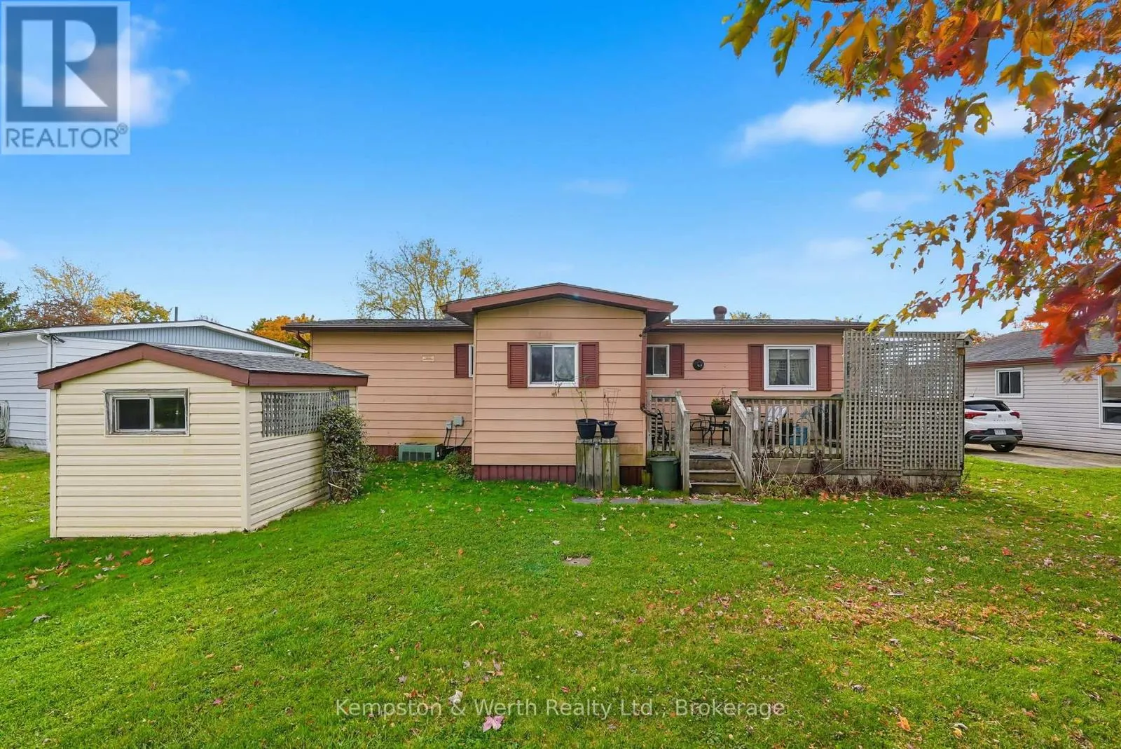 14 FAIRVIEW CRESCENT