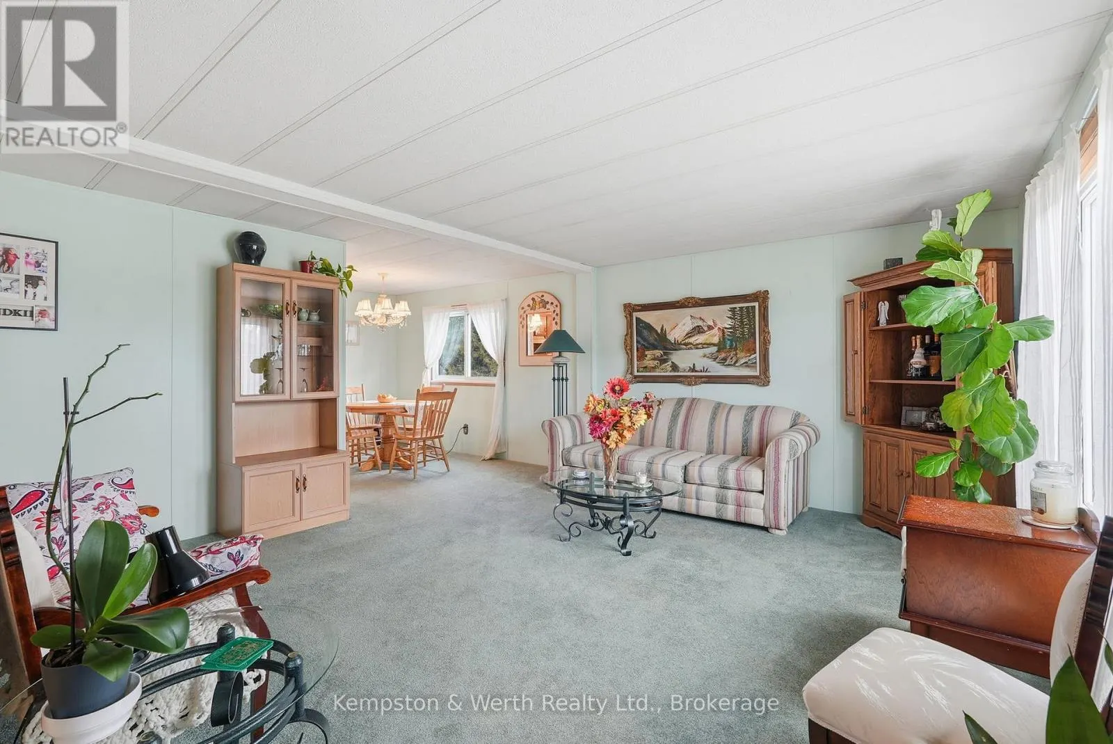 14 FAIRVIEW CRESCENT