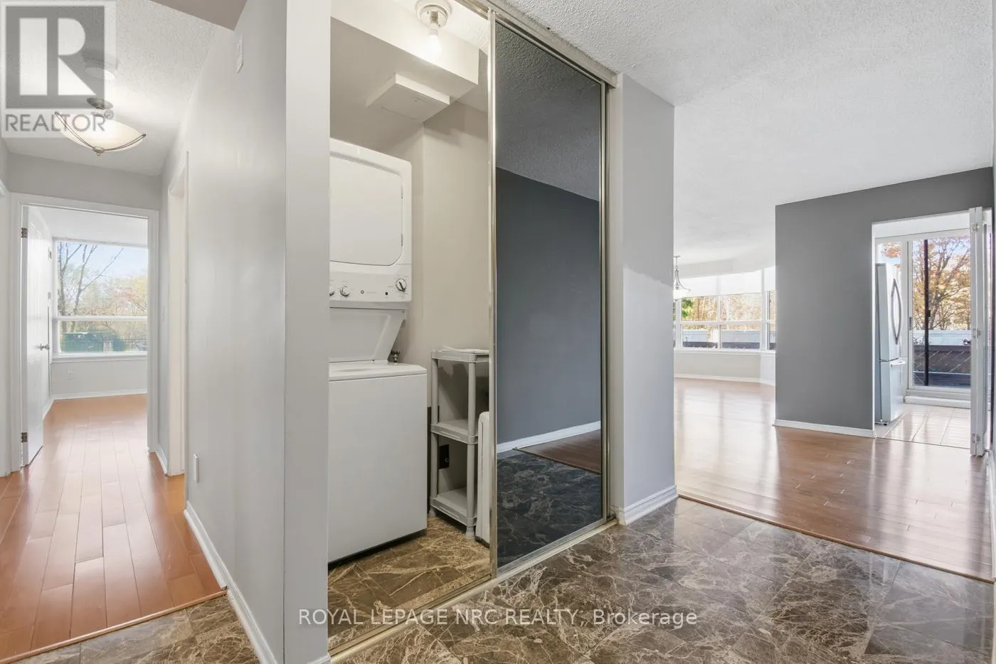 102 - 3 TOWERING HTS BOULEVARD, #102