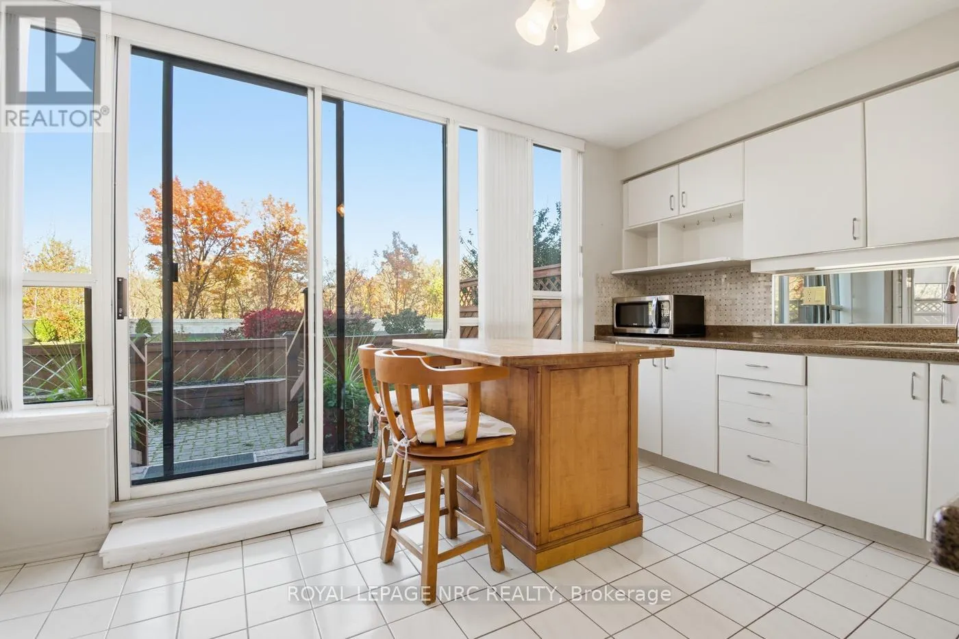 102 - 3 TOWERING HTS BOULEVARD, #102