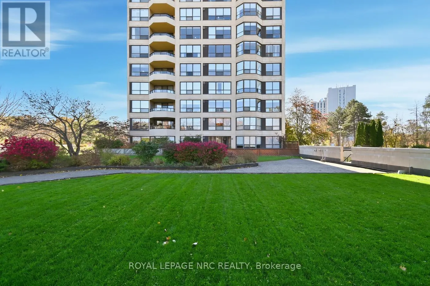 102 - 3 TOWERING HTS BOULEVARD, #102