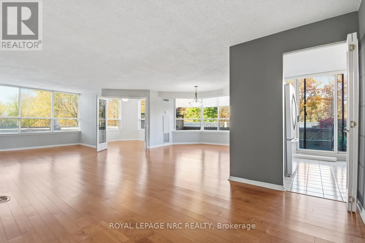 102 - 3 TOWERING HTS BOULEVARD, #102