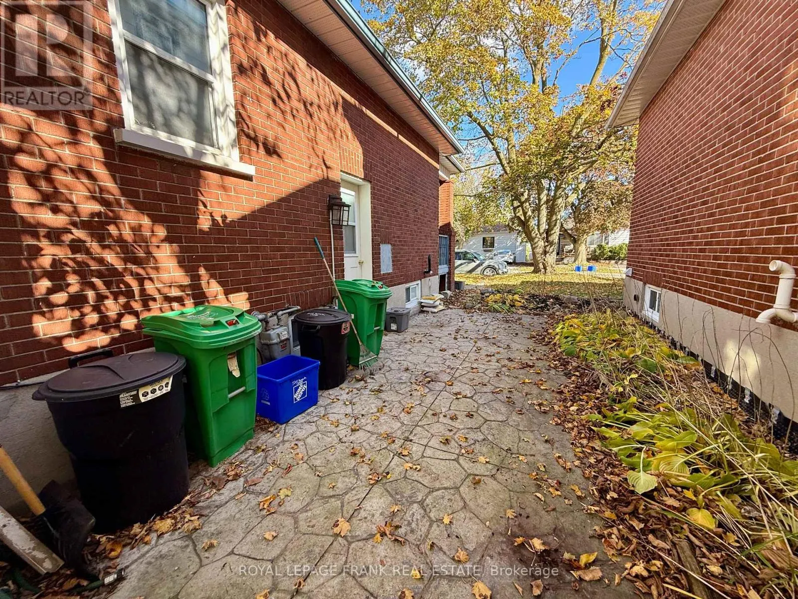 MAIN FLOOR - 1201 KENNETH AVENUE, #Main Floor