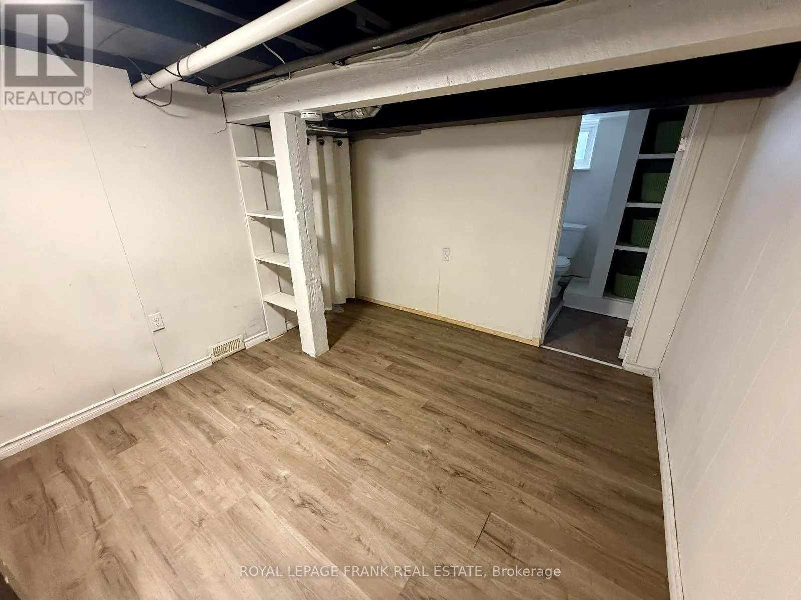 MAIN FLOOR - 1201 KENNETH AVENUE, #Main Floor