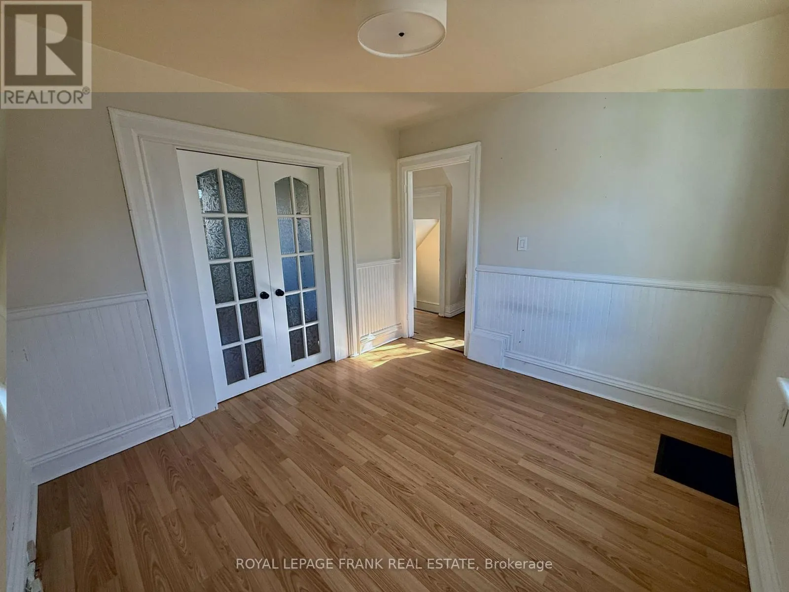 MAIN FLOOR - 1201 KENNETH AVENUE, #Main Floor