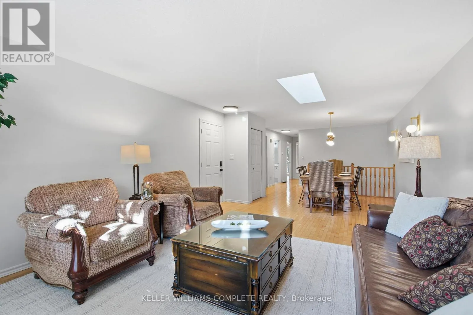 25 - 229 LYNDEN ROAD