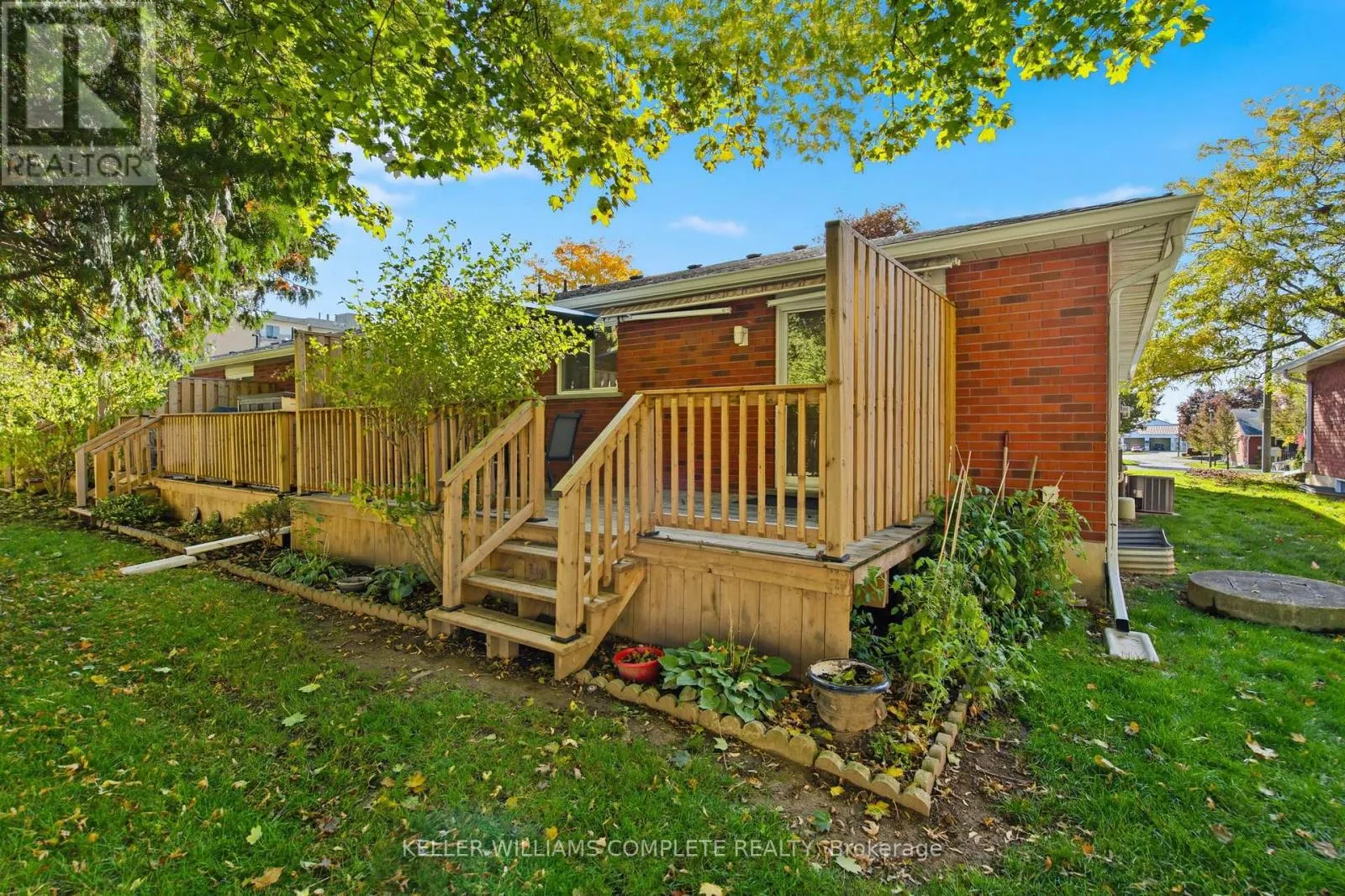 25 - 229 LYNDEN ROAD