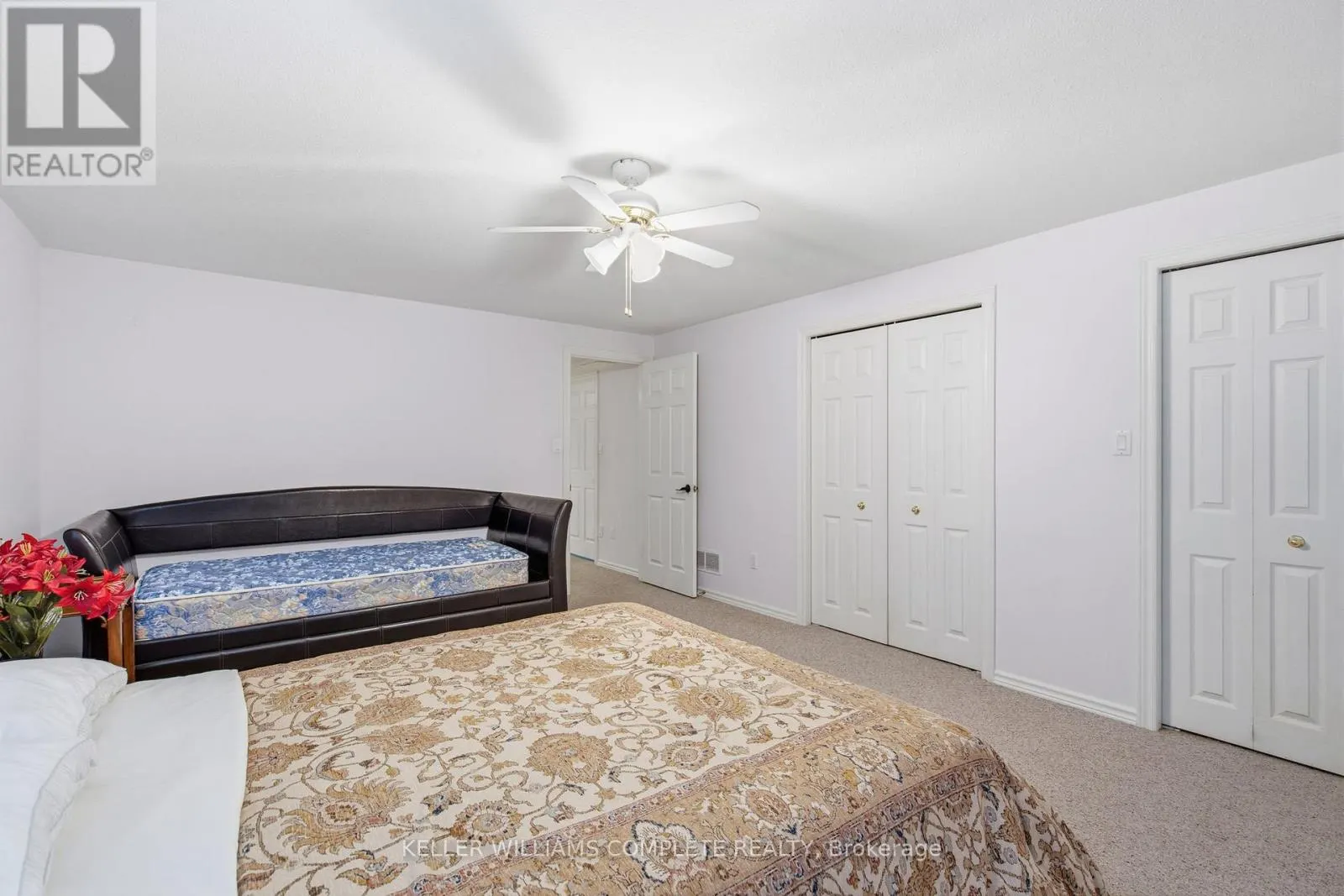 25 - 229 LYNDEN ROAD