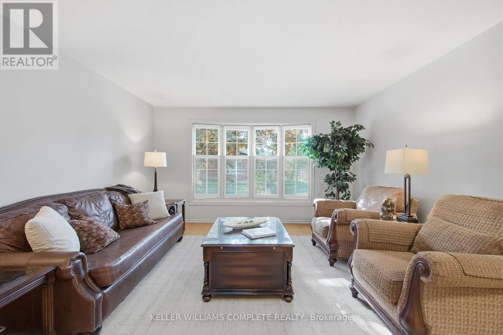 25 - 229 LYNDEN ROAD