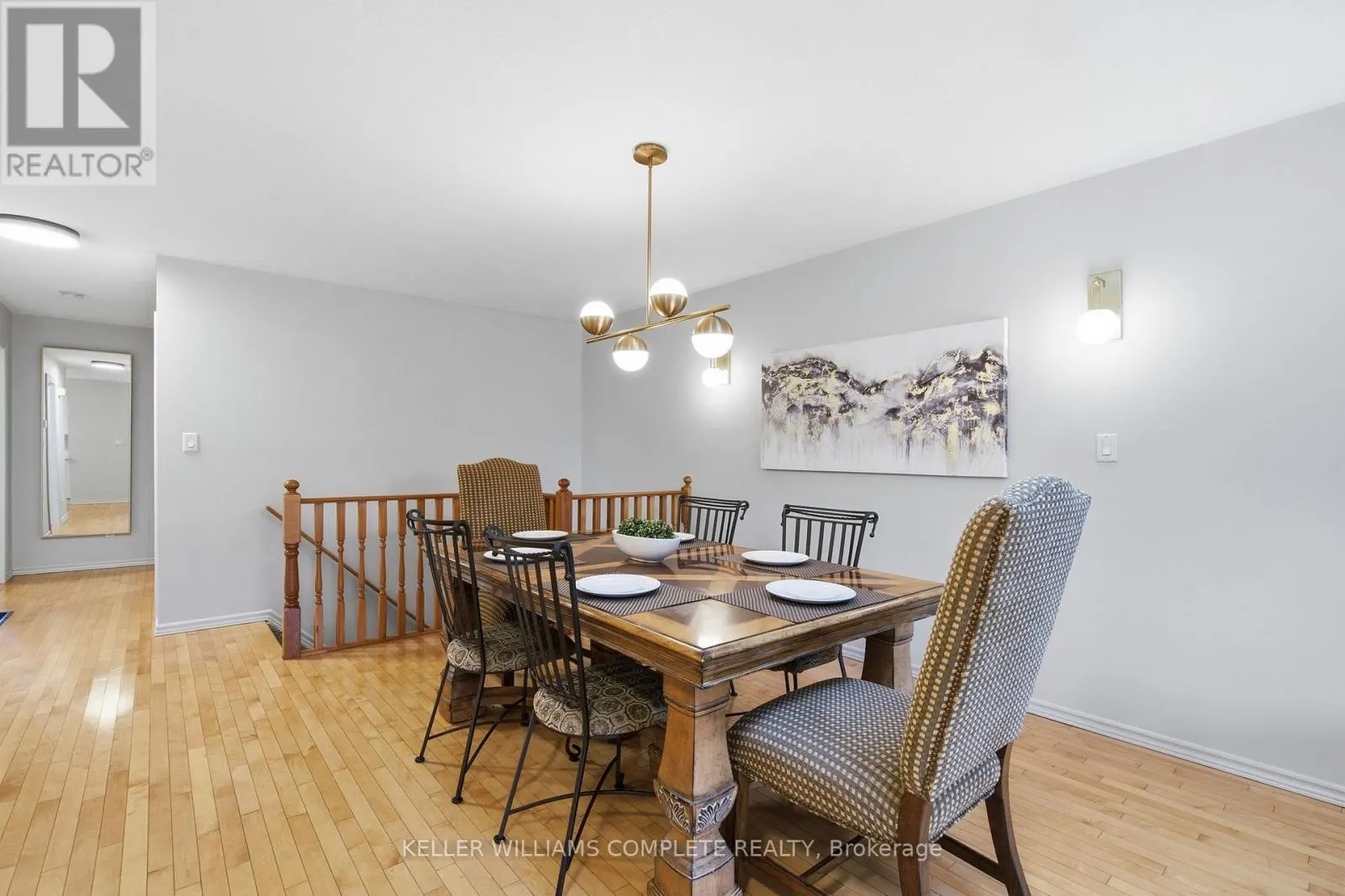 25 - 229 LYNDEN ROAD