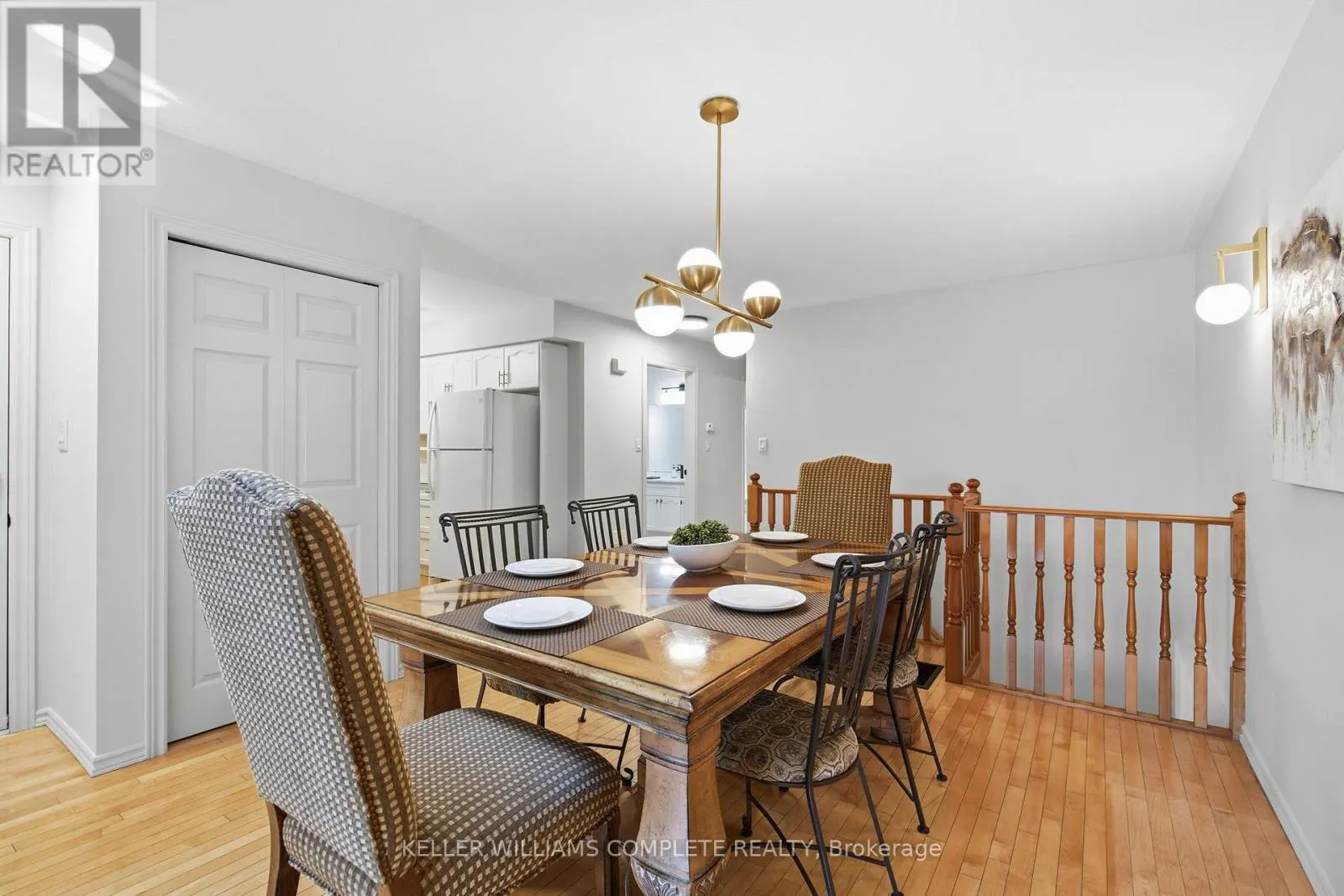 25 - 229 LYNDEN ROAD