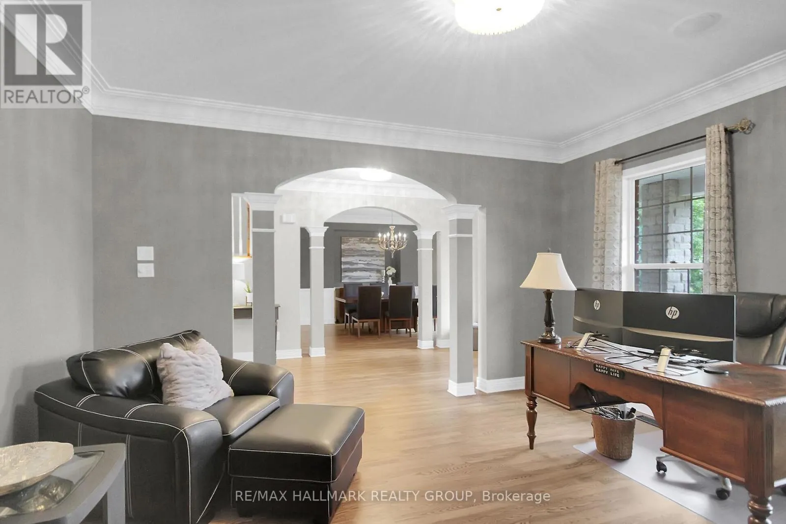 13 BEECHGROVE GARDENS