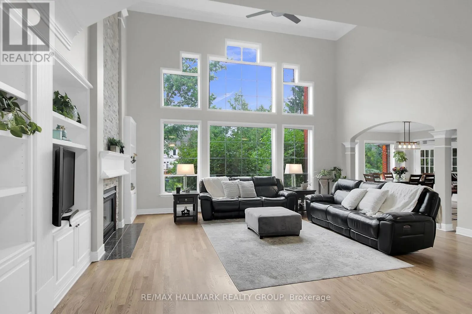 13 BEECHGROVE GARDENS