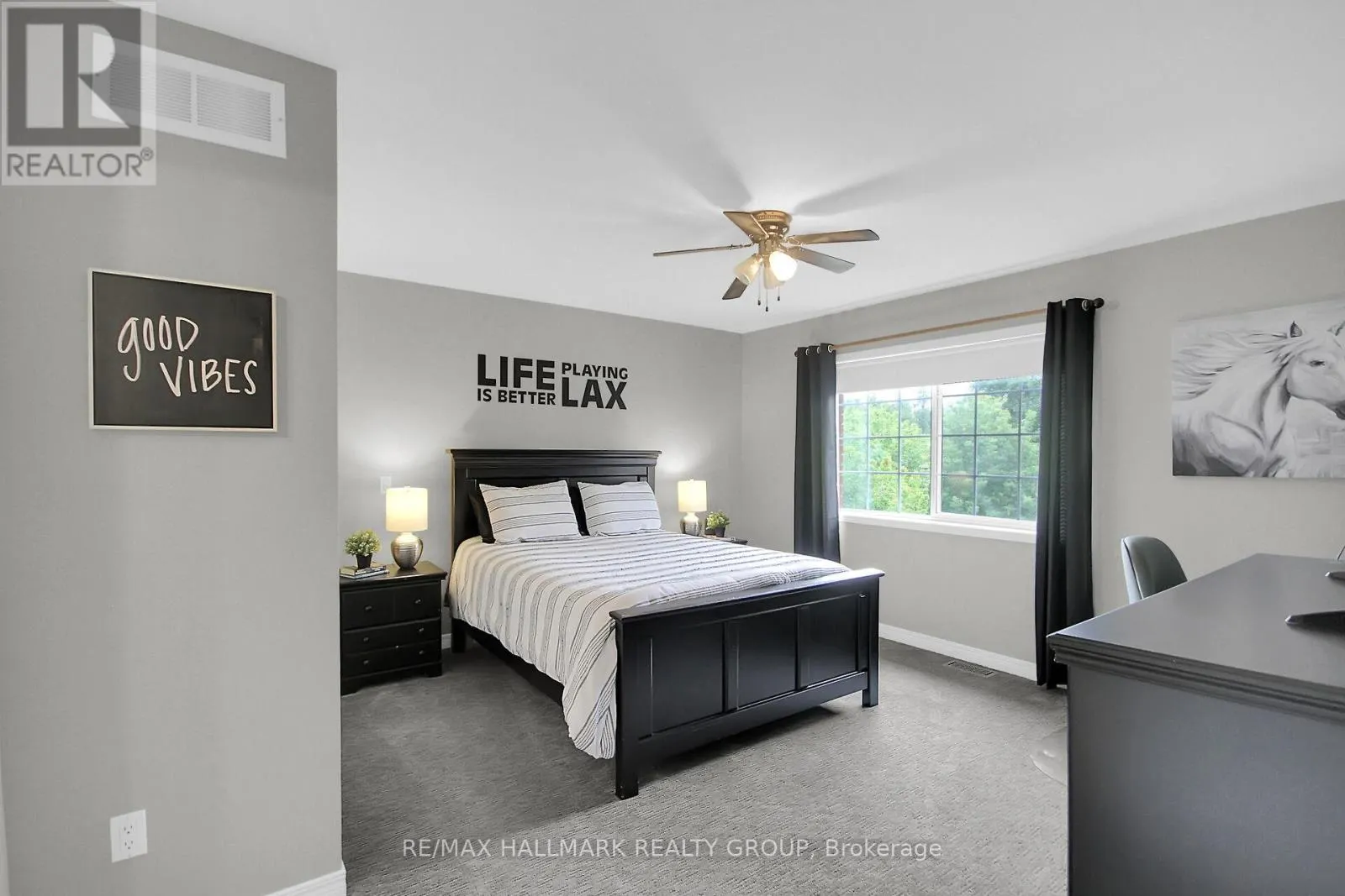 13 BEECHGROVE GARDENS