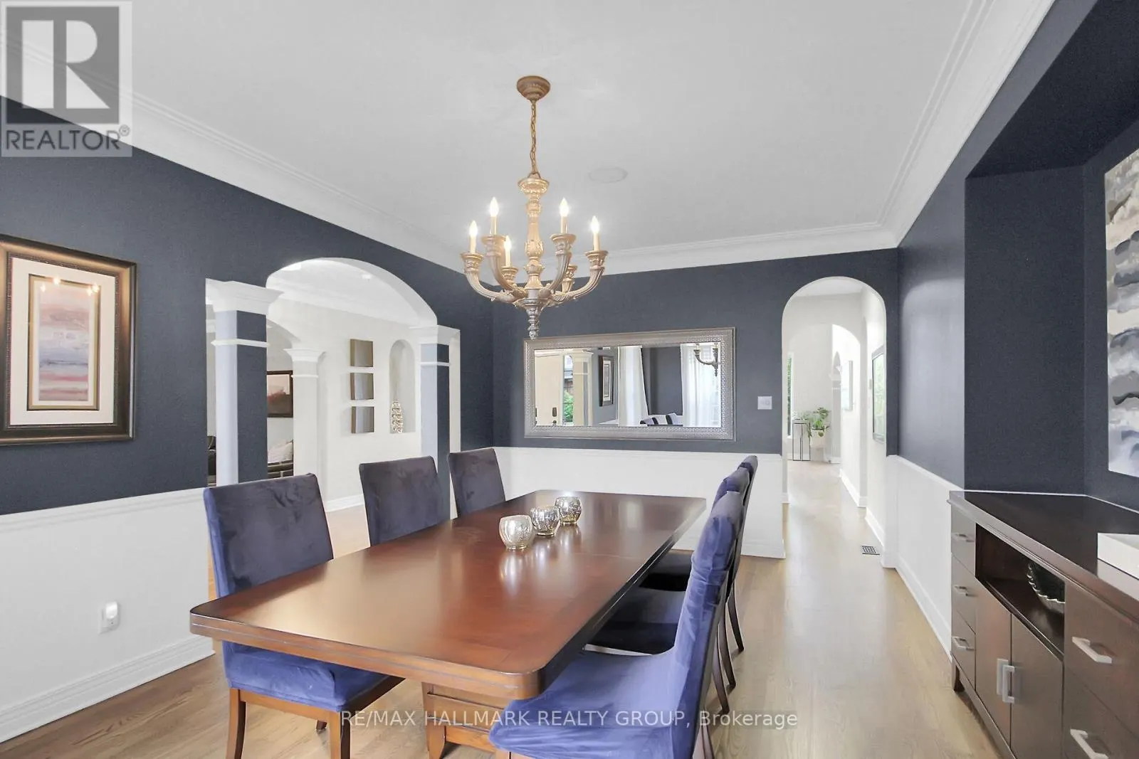 13 BEECHGROVE GARDENS