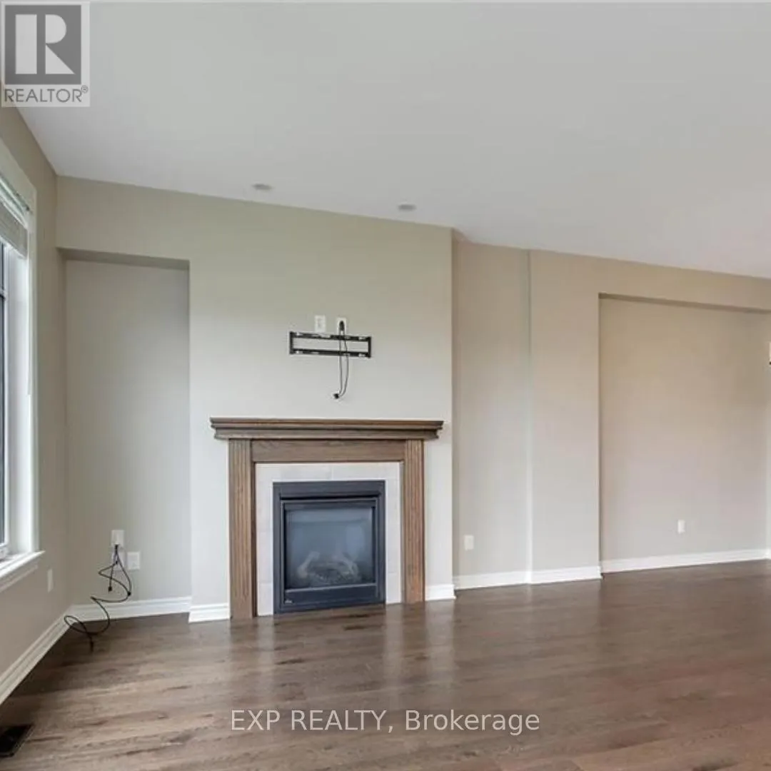 644 RUE DU CARTOGRAPHE STREET