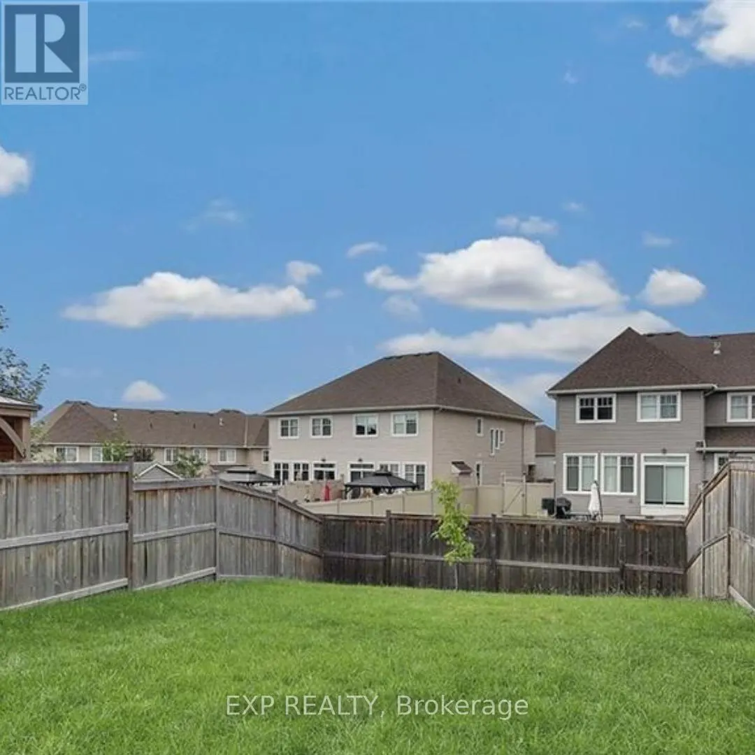 644 RUE DU CARTOGRAPHE STREET