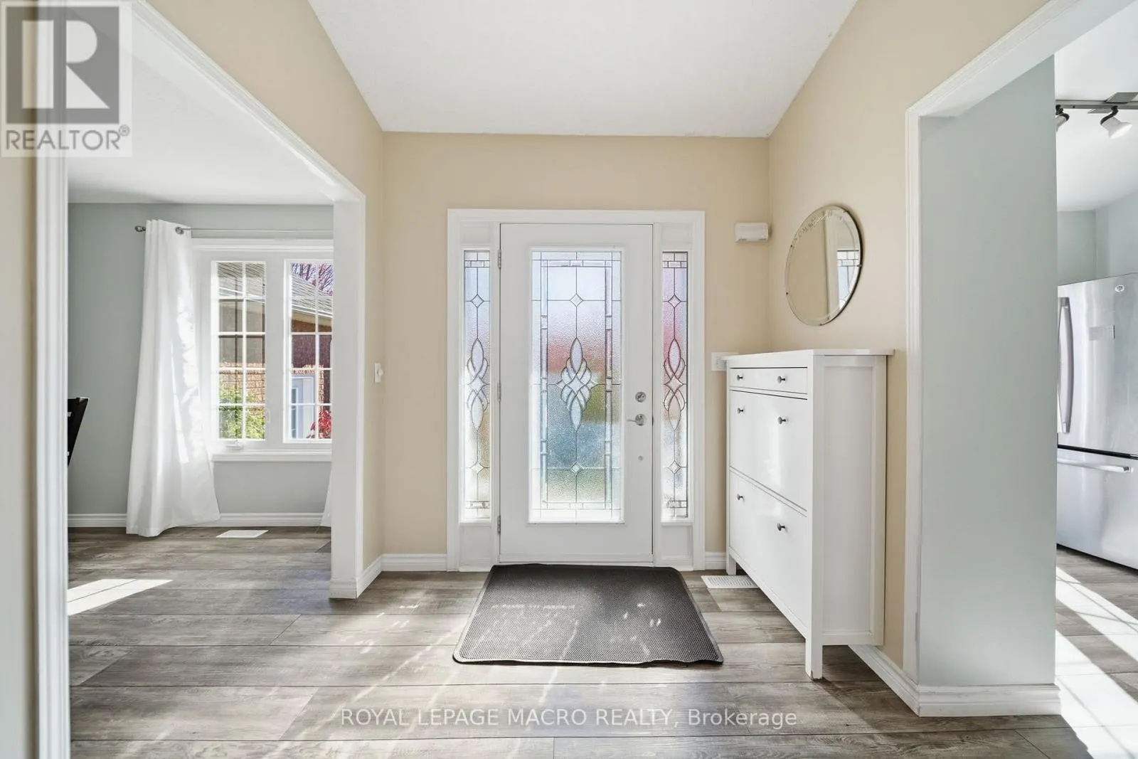 15 ANDERSON CRESCENT