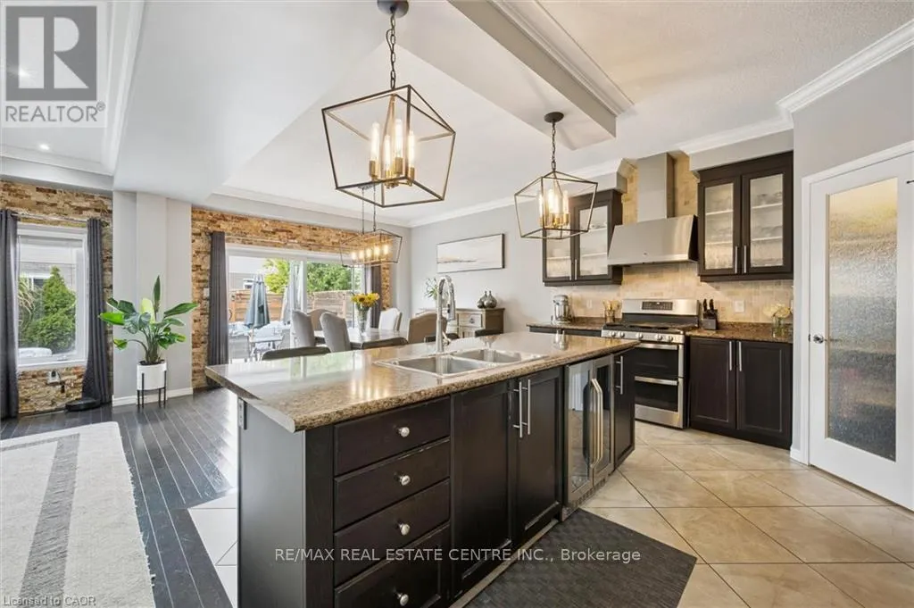 267 HARDCASTLE DRIVE