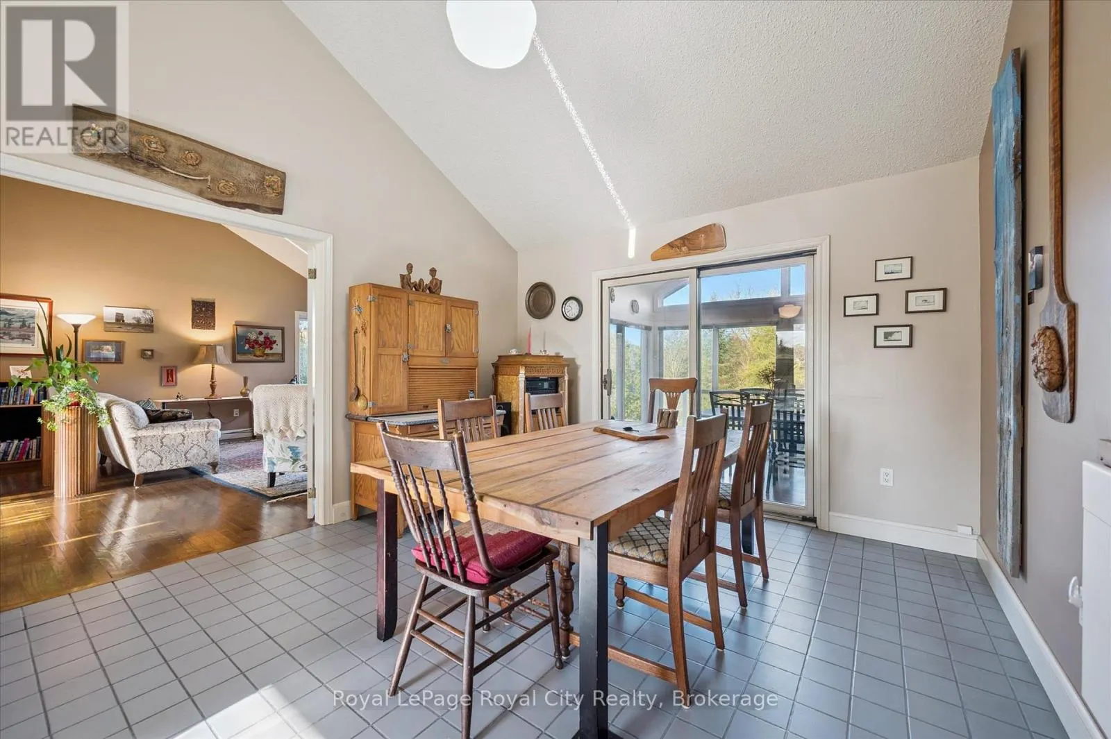 8060 WELLINGTON RD 18 ROAD