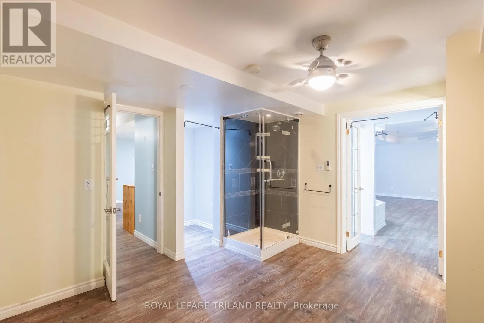 10092 LAKESHORE ROAD