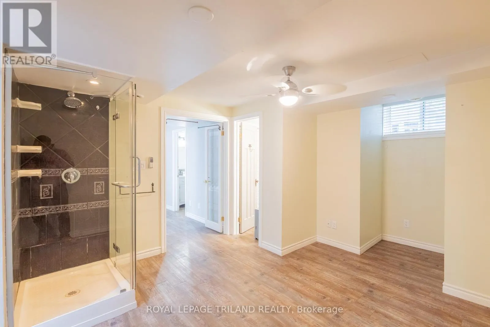 10092 LAKESHORE ROAD