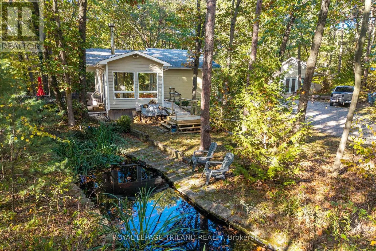 10092 LAKESHORE ROAD